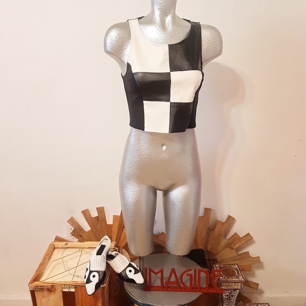 checker top